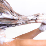Чем мыть волосы, чтобы не выпадали (шампуни, бальзамы, маски)